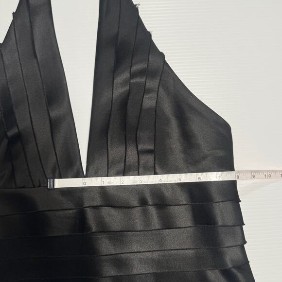 BCBGMAXAZRIA T Bandage Halter Bandage Dress VTG Women’s 10 Tiered Y2K 2000s Club - Picture 13 of 16